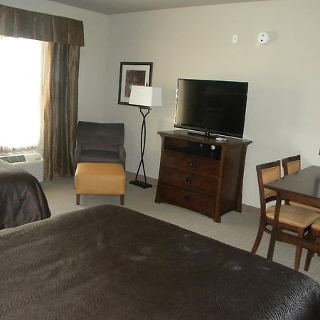 Teddy'S Residential Suites Watford City Exterior foto